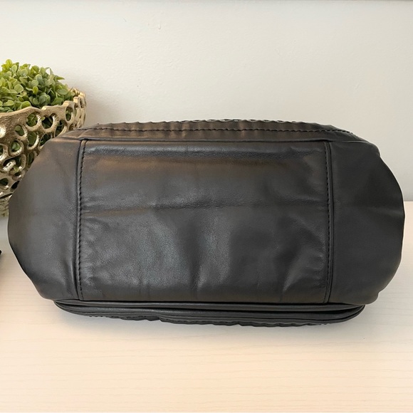 Chanel Chain Calfskin Luxe Ligne Accordion Flap Bag - Picture 12 of 16